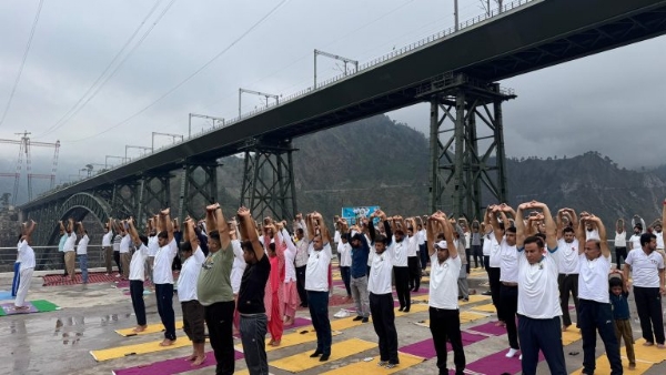 Yoga Session Held At Chenab Rail Bridge, World’s Highest Railway Bridge