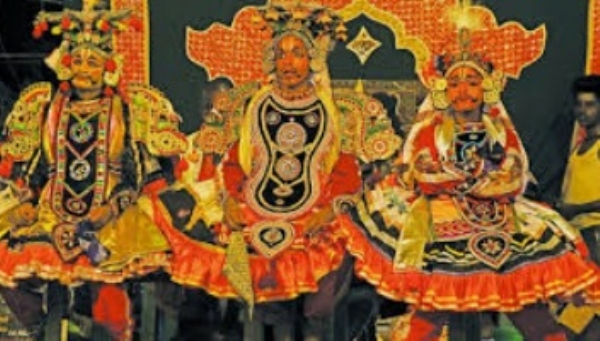 Therukoothu Performance Highlights Conflict at Borders