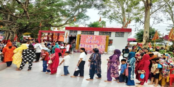 Thousands Visit Shrine Of Baba Chamliyal Near IB In J&K’s Samba