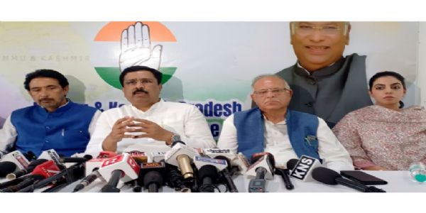 Cong to intensify struggle for Statehood: Naseer Hussain