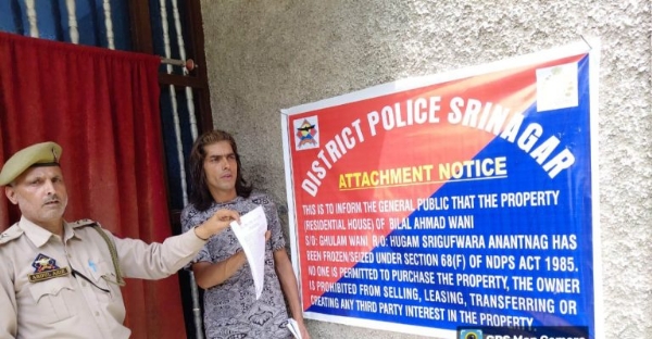 Srinagar Police Attaches Property Of Notorious Drug Peddler Worth ₹ 50 Lakhs Under NDPS Act