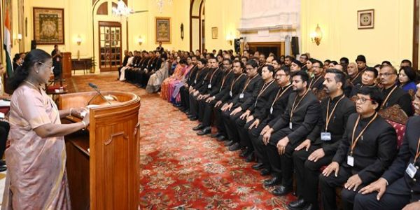 IAS officers from state services meet President during induction training