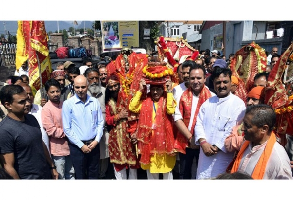 Holy Mace of Shree Hudh & Trisandhya Mata Yatra departs for Dachhan