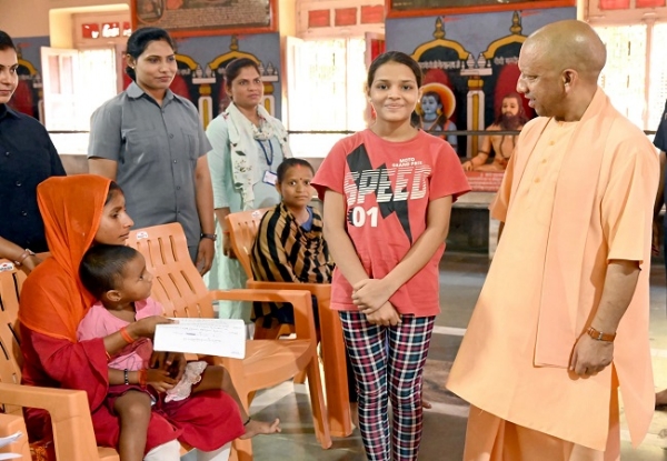 During his stay in Gorakhpur, Chief Minister Yogi Adityanath  meeting people