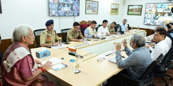 LG Sinha Chairs High-Level Meeting, Discusses Issues Of Terror Victim Families
