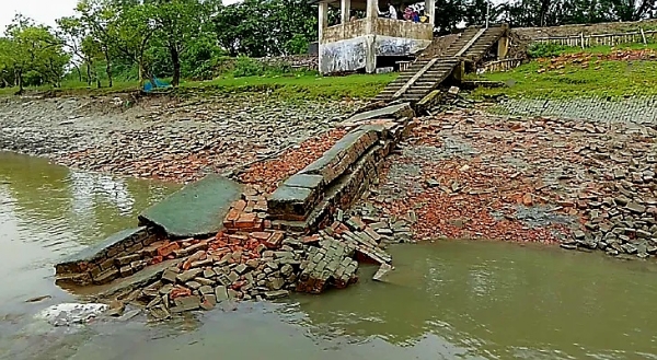 Deplorable condition of Atapur Ferry Ghat in Sandeshkhali