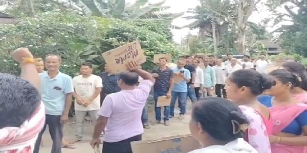 Farmers protest in front of Agriculture office in Dhemaji