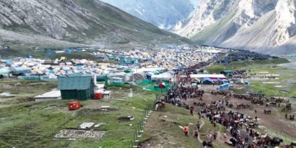 Over 18,000 Pay Obeisance At Amarnath Cave Shrine