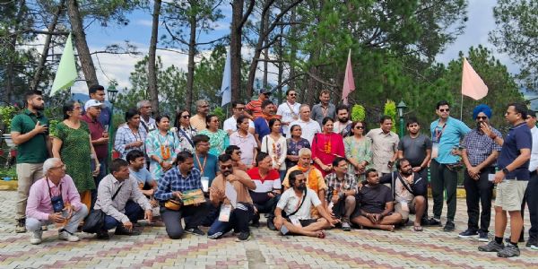 Kailash Mansarovar Yatra: Third group departs from Pithoragarh to Dharchula
