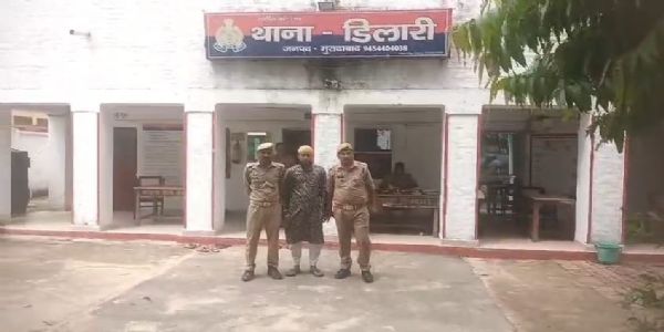 Maulana arrested on charges of raping 16-year-old madrasa student in UP