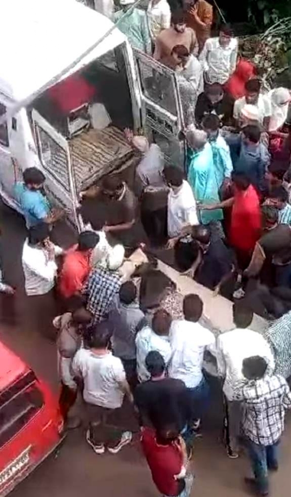 Five Dead, 17 Injured As Passenger Vehicle Falls Into Gorge In Doda
