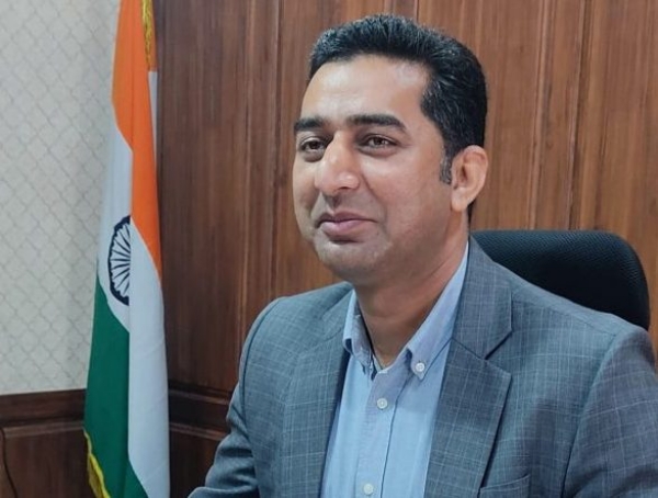 LG Sinha Assigns Dr Shahid Iqbal Choudhary Additional Charge As Civil Aviation Commissioner
