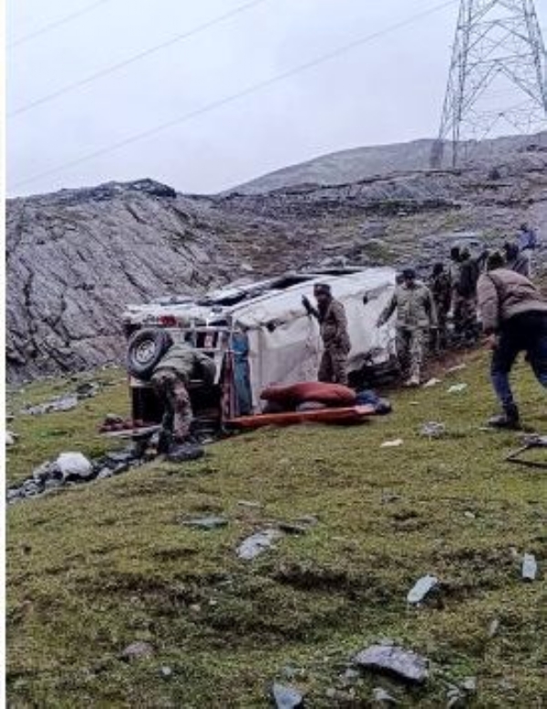 2 Killed, 14 Injured In Road Accident Near Ladakh’s Gumri; Army, Police Launch Rescue Operation