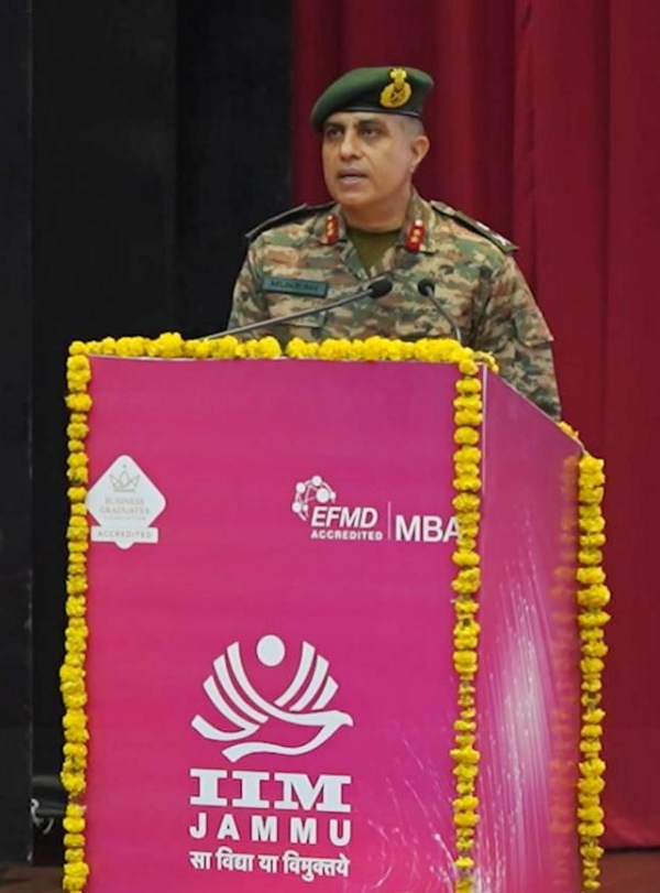 GOC Tiger Division Inspired Young Minds at IIM, Jammu