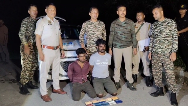 Image of the arrested peddlers.
