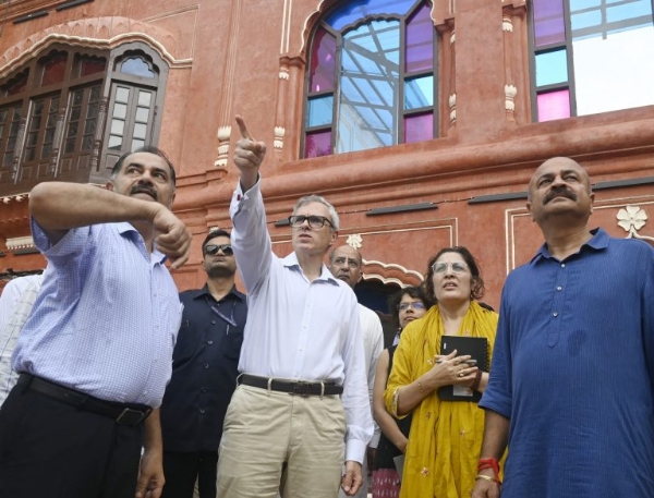 CM Omar Abdullah Inspects Mubarak Mandi Restoration; Stresses On Enhancing Its Heritage Appeal