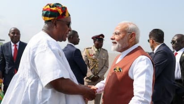Prime Minister Modi received a ceremonial welcome upon arriving in Ghana by President Mahama.