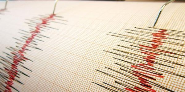 Triple earthquakes strike Russia; tsunami alert issued