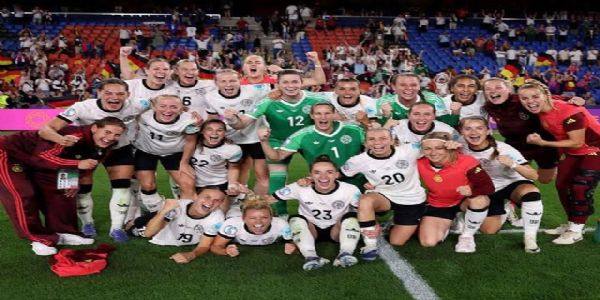 Germany advances to Euro 2025 semi-finals by defeating France 6-5