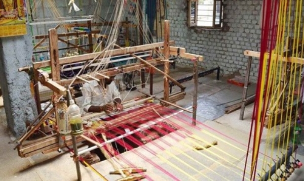 Traditional Jamakkalam Weavers Face Uncertainty