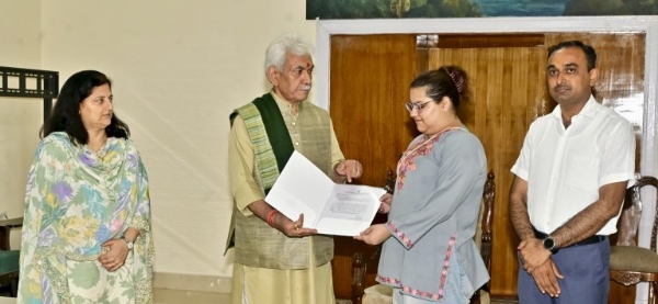 LG hands Over Job Assurance Letter To Daughter Of ADDC Rajouri, Martyred During Unprovoked Shelling By Pakistan