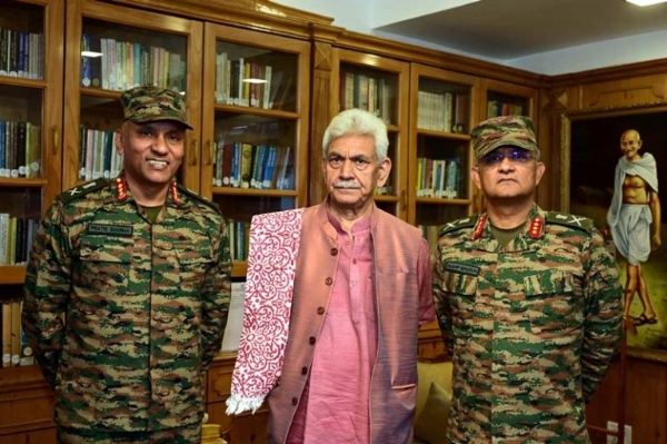 GOC-in-C Northern Command briefs LG on Operation Mahadev