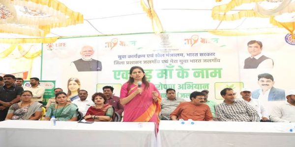 Raksha Nikhil Khadse spearheads “Ek Ped Maa Ke Naam 2.0”