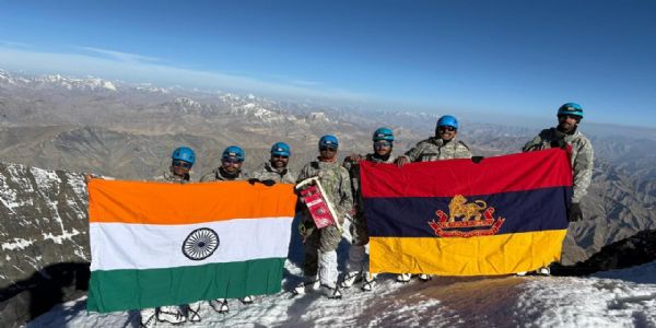 Indian Army honours Kargil bravehearts at Mount Kang Yatse