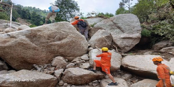 Red alert in Himachal: Mandi witnesses cloudburst,landslides; flash floods warned in 9 districts
