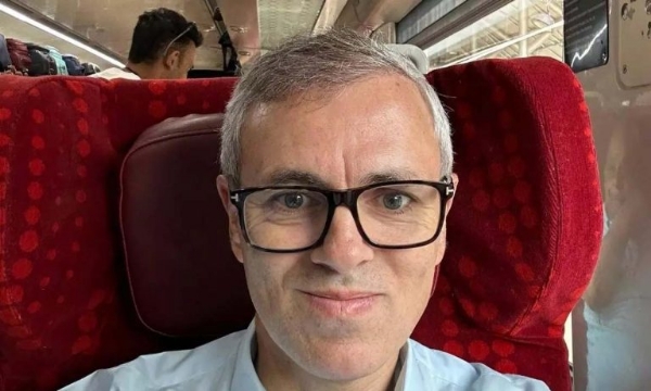 CM Omar Abdullah, Farooq Abdullah Travel On Vande Bharat From Srinagar To Katra