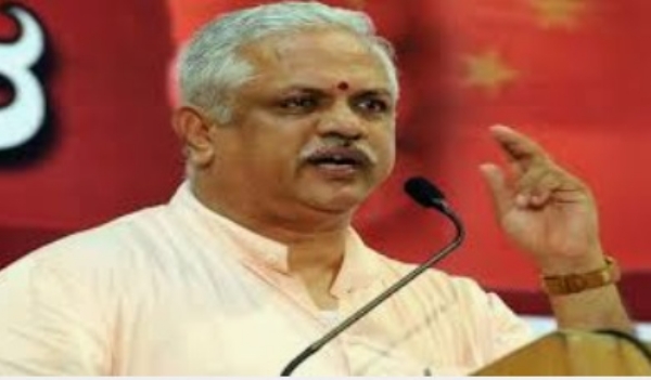 BJP Reaches Out to OPS, Urges Him to Meet BL Santhosh