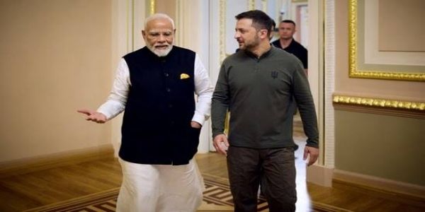 PM Modi, President Zelenskyy Hold Talks on Peace, Strengthening Bilateral Partnership