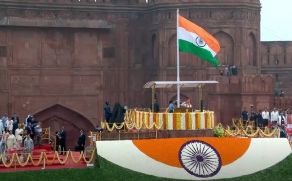 PM Narendra Modi hoisted the national flag at Red Fort
