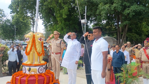 Girish Chandra Yadav hoisted the flag