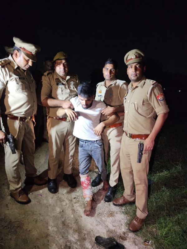 Cow smuggler shot & arrested in retaliatory firing
