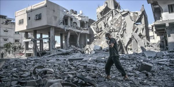 Israel Pounds Gaza City, Bombs Hospital Amid Starvation Crisis