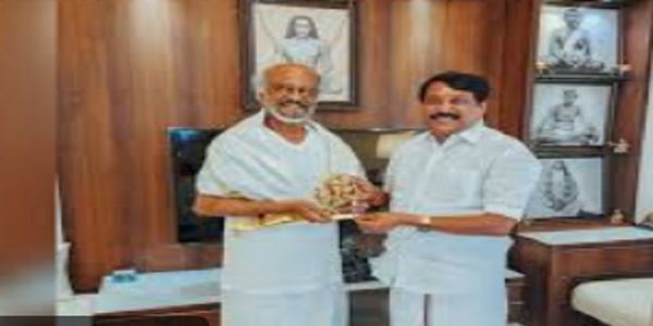 TN BJP Chief Nainar Nagendran Greets Rajinikanth on 50 Years in Cinema