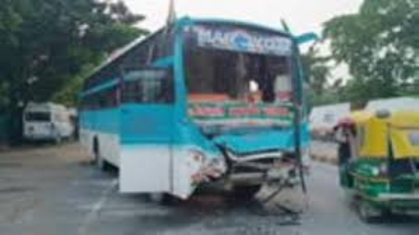 Bus carrying pilgrims from Bihar collides with truck in UP, driver killed