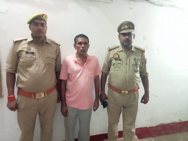 UP handicapped man kills wife with axe, arrested