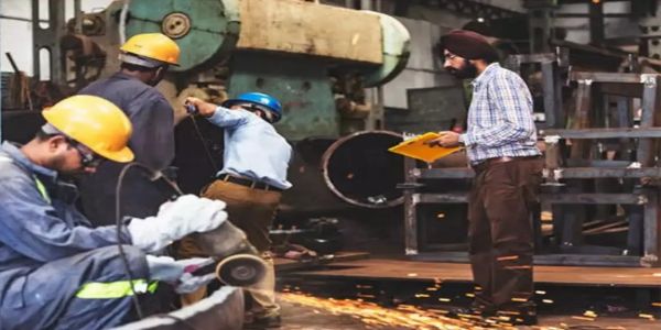 India’s Industrial Output Hits 4-Month High at 3.5% in July on Manufacturing Boost