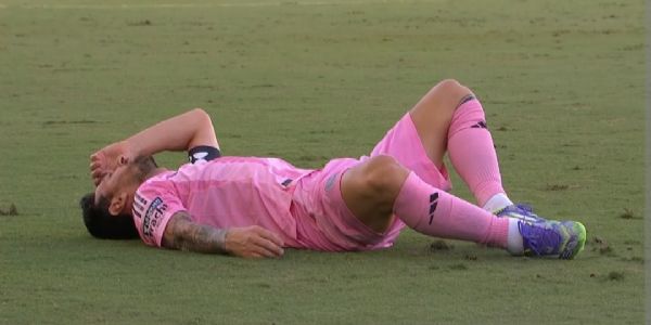 Lionel Messi suffers injury, subbed off Inter Miami match early