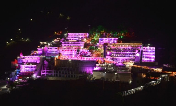 Mata Vaishno Devi Yatra Remains Suspended Following Landslides In Katra