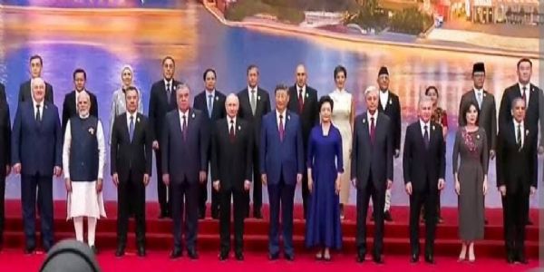 Global Powerhouses Unite:PM Modi Engages World Leaders at Opulent Gala Dinner Amid SCO Summit 2025 in Tianjin