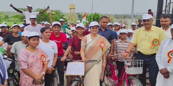 Anupriya Patel appeals people to cycle on Sundays & perform physical activity to remain healthy
