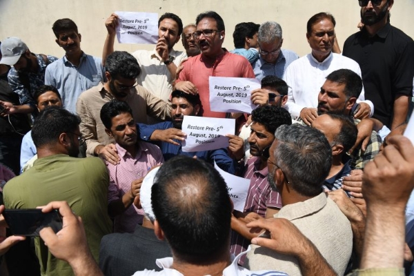 Article 370 Abrogation: Police Thwart NC Protest March In Jammu And Kashmir