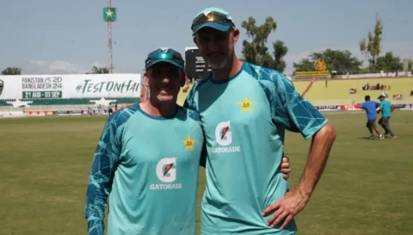 Team Nielsen and Jason Gillespie