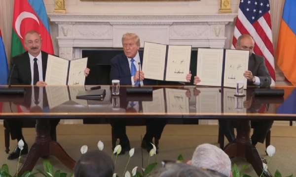 Azerbaijan, Armenia Sign Landmark Peace Deal at White House