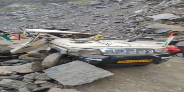Tragic Rockfall Strikes Bolero in Rudraprayag, Two Pilgrims Killed, Six Injured