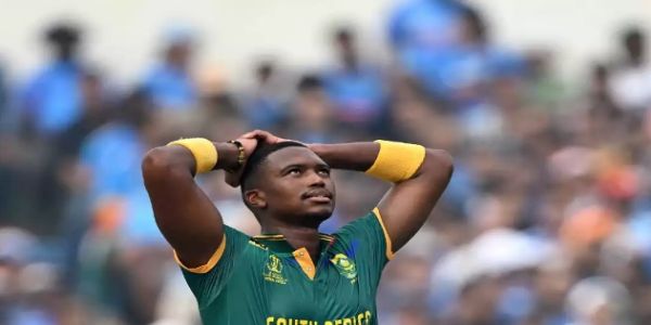 Lungi Ngidi Ruled Out of England T20I Series with Hamstring Injury; Nandre Burger Called Up