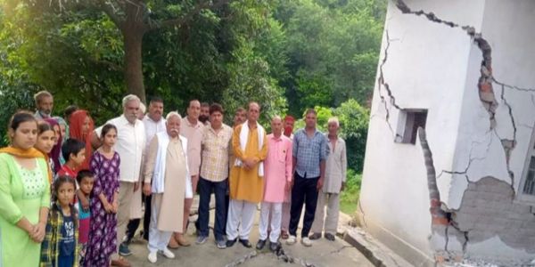 Sadhotra seeks out-of-box solutions for rain, flood hit areas